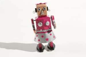 Venus Robot - Picture 1 of 3