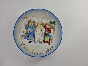 Vtg Schmidt Christmas 1978 Heavenly Trio By Berta Hummel Decorative Plate 7.75" - Picture 1 of 4