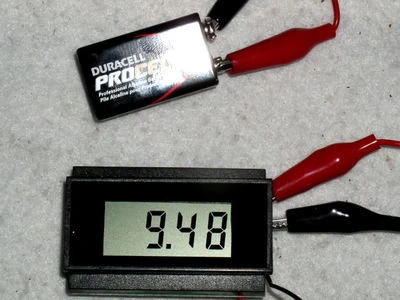 COLLUC NICE LOW COST SMALL LCD PANEL MOUNT DC VOLT METER VOLTMETER VOLTS ONLY N.Y. USA