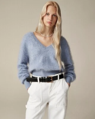 Suéter J.Crew Talla Pequeña Lujo Cachemira Cepillada Recortado Cuello en V en Azul Mármol Foto 1 de 4