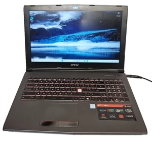 MSI GF62-8RC Gaming Laptop Intel core i5-8300H GTX 1050 con problemi - Foto 1 di 9