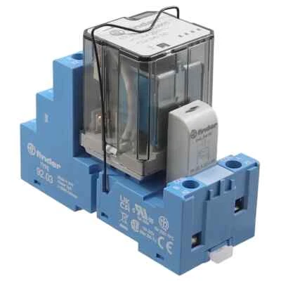 FINDER 62.32.9.024.0000 Relé con Base, LED y Diodo de Rueda Libre, 24V-, 2 Cambiadores