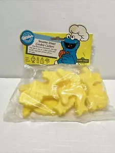 Vintage 1987 Wilton Seasame Street Cookie Cutters Monster Bert Ernie Big Bird - Picture 1 of 6