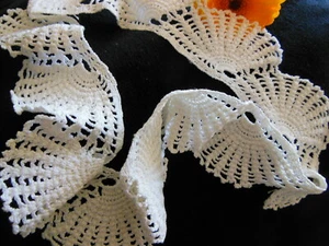 Dentelle ancienne pourtour napperon crochet blanc T2-34 - Bild 1 von 5