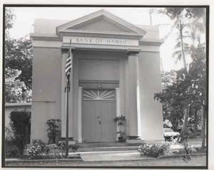 BANK OF HAWAII WAIALUA N. OAHU 1978 ORIGINAL  BY PHOTOGRAPHER ON 8X10 INCH MAT - Picture 1 of 1