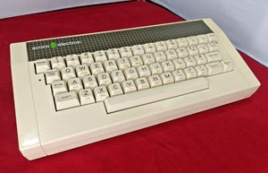 Acorn Electron tested and working with Warranty - Picture 1 of 9