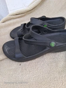 Sandalias DAWGS para mujer con 3 correas nuevas con etiquetas negras talla 6 36 euros - Imagen 1 de 5