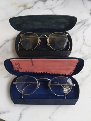 2 vasos antiguos o vintage con borde de alambre rellenos de oro con estuche 1 firmado completo Foto 1 de 4