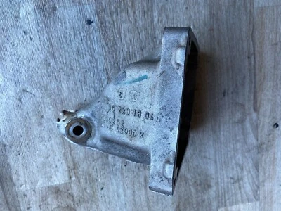 MERCEDES BENZ CL63 S63 AMG W216 OEM AMG SOPORTE DE MONTAJE LATERAL DERECHO DEL MOTOR Foto 1 de 4