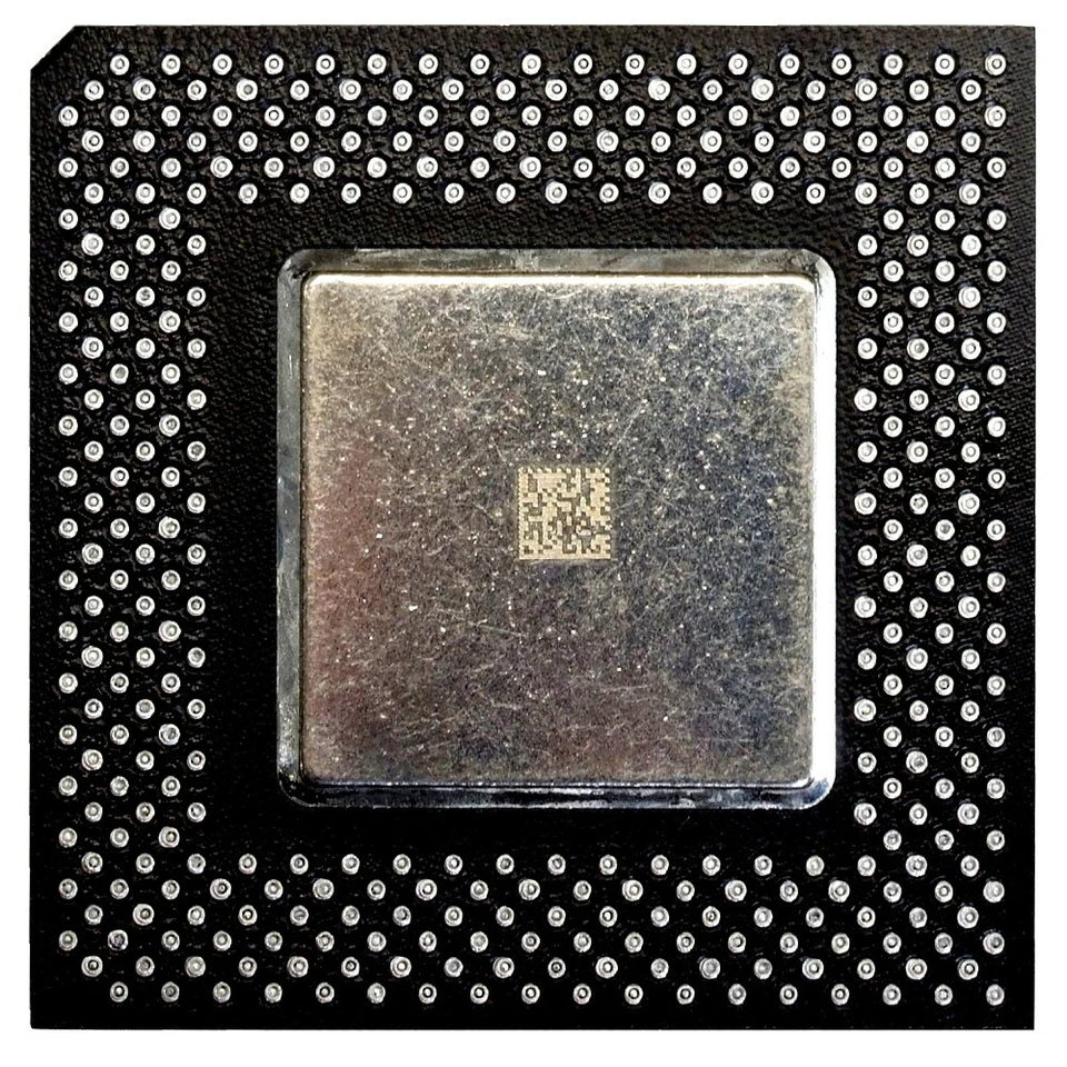 Intel Celeron SL3BA 433MHz/128KB/66MHz FSB Socket/Socket 370 Pc-Cpu FV524RX433 - Image 1 of 1