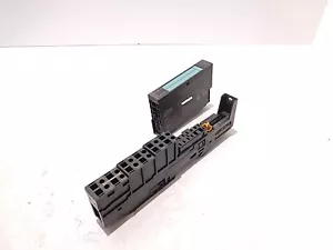 Siemens Simatic S7 67 132-4BF00-0A0 8 DO DC24V/0,5A Modulo di uscita digitale - Foto 1 di 7