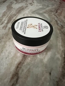 The Body Shop Vitamin E Moisture Cream 3.4oz - New - Picture 1 of 3