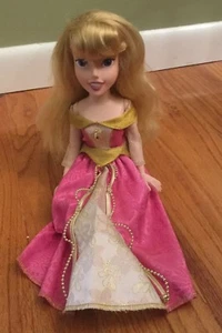 Disney 16" Princesses Aurora Sleeping Beauty Singing Doll 2007 Playmate - Picture 1 of 9