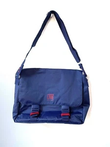 Borsa da viaggio Lacoste Live Parfums Laptop Messenger a tracolla a tracolla nuova - Foto 1 di 8