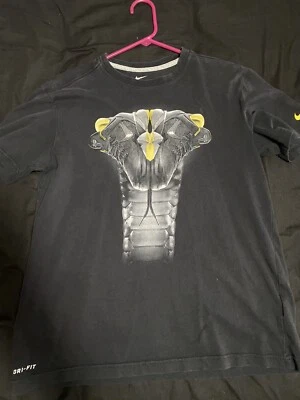 kobe dir fit t shirt mens small - Image 1 of 4