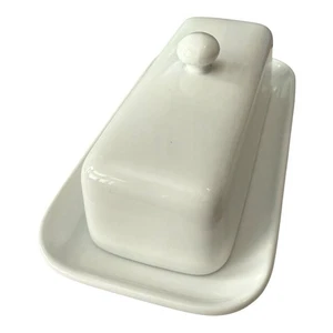 10 Strawberry Street Porcelain Classic White Butter Dish 8.5" x 4.75"    - Picture 1 of 7