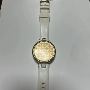 Garmin Lily sport Fitness Smartwatch White&Cream Gold Tested JP - Picture 1 of 4