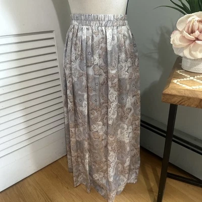 Falda De Colección LESLIE FAY Mujer 14 Plateada Paisley Satén Maxi Retro Años 80 Preppy Foto 1 de 4