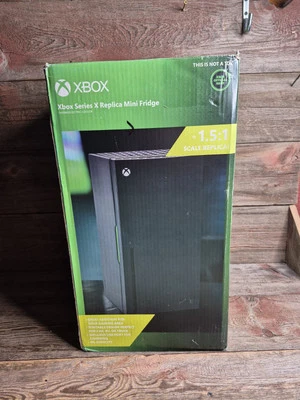 Mini nevera XBOX Serie X réplica 8 latas (enfriador termoeléctrico) nueva Foto 1 de 4