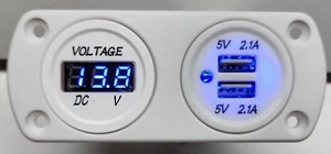 DUAL USB 4.2A CHARGER WITH VOLTAGE METER IN WHITE FLUSH MOUNT 4X4 CAR MARINE AU - Picture 1 of 7