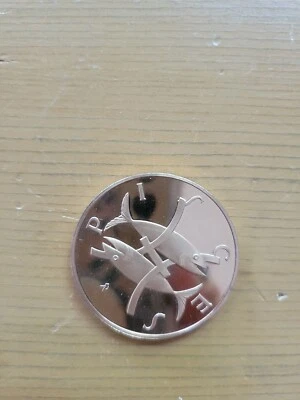 Franklin Mint Pices Bronze Coin - Image 1 of 2