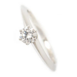 Anello solitario Tiffany & Co. diamante 0,20 ct #47 misura USA #4 Pt950 plati... - Foto 1 di 9
