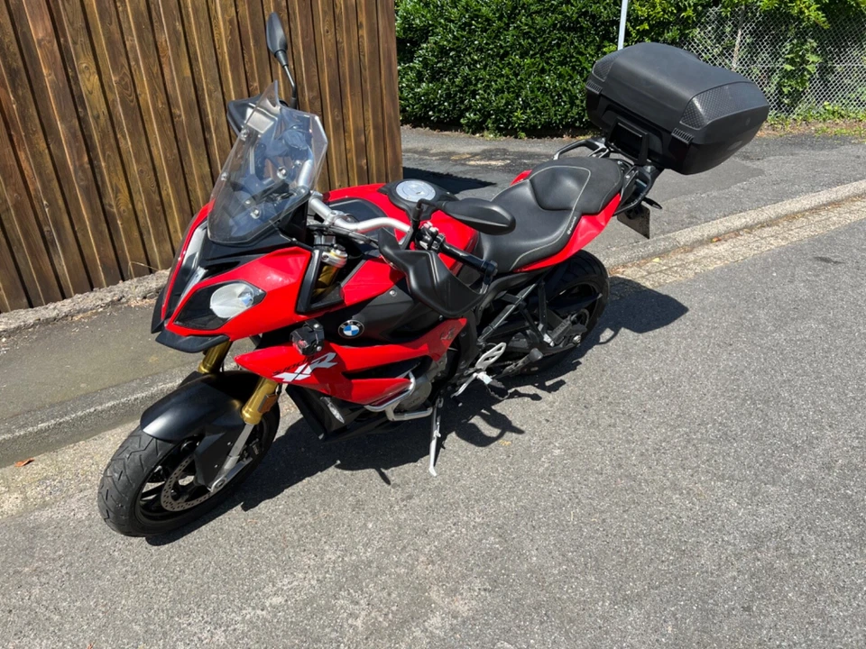 BMW S1000XR - Bild 1 von 4