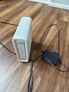 ARRIS Surfboard SB6190 DOCSIS 3.0 Gigabit Cable Modem, 32x8 - Picture 1 of 5