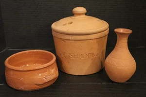 3 Vintage Terracotta Pottery Dishes – Rustic Earthenware Bowl, Jar, Vase - Picture 1 of 12