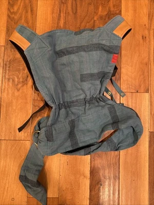 Portabebés Sakura Bloom verde azulado lino cuero marrón con capucha adjunta Foto 1 de 4