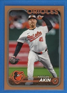 Serie Actualización Topps 2024 Paralelo Dorado #US280 Keegan Akin Orioles #/2024 - Imagen 1 de 2