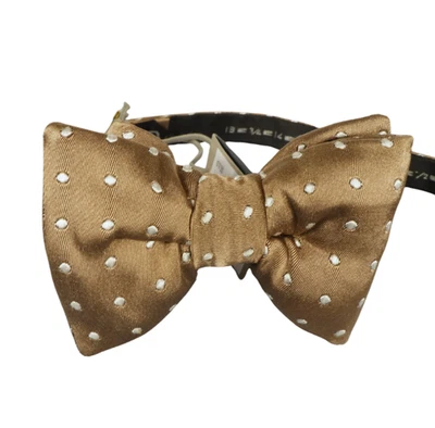 NWT TOM FORD Brown w White Polka Dots Pre-Tied Silk Bow Tie ITALY 4.25 "x 3" - Image 1 of 3