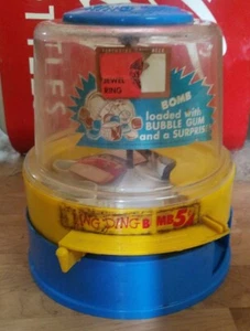 Ring Ding Bomb Gum machine fully working 1950 L.M.Becker Co Nickel Coin Op Space - Picture 1 of 12