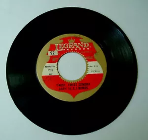 45 RPM GARY US BONDS Twist, Twist Senora b/w Food Of Love LEGRAND 1962 Rock VG+ - Picture 1 of 3