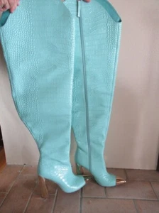 8.5 Jennifer Lee Pastel Green Croc Thigh High Boots, Chic Western Style Design - Picture 1 of 8