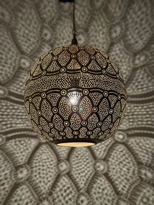 Старинная латунная подвесная лампа, марокканские звездные ночные огни ручной работы. - Изображение 1 из 4