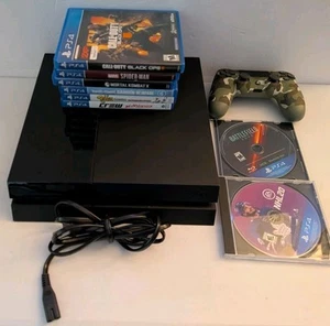Sony PlayStation 4 Console Black - 500 GB (CUH-1115A) Bundle TESTED 8 Games Lot - Picture 1 of 22