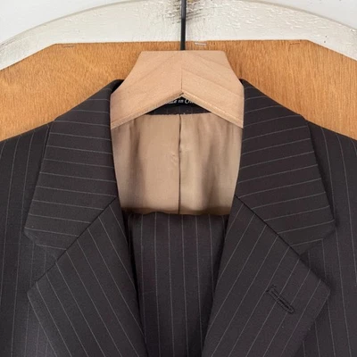 Calvin Klein Suit Mens 39R Brown Pinstripe 3 Button 100% Wool Pants 34x29 Flat - Image 1 of 4