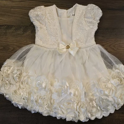 Vestido Nannette infantil meninas creme floral fantasia amarrado tamanho 2T feriado florista - Imagem 1 de 4