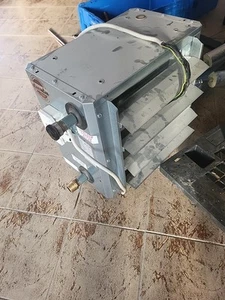 Lufterhitzer Hallenheizung mit Wandhalterung - Bild 1 von 7