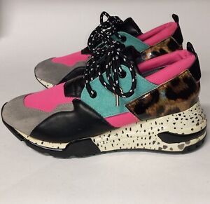 STEVE MADDEN Women's Cliff Trainers Sneakers Dot Wedges Neon Pink Multi Sz. 8.5M