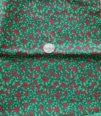 1/2 Yd Quilt Sewing Fabric Cranston Print Works Christmas Red Berries - Image 1 of 2