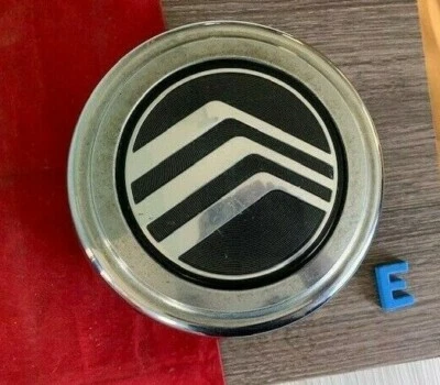 #E (1) Mercury Grand Marquis 1993-1997 tapa central cromada F3AC-1A097-AA Foto 1 de 4