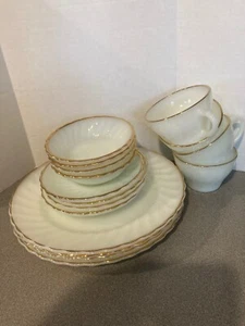 Feuerkönig 16 Stück Speiseteller, Obstschalen, Tassen & Untertassen TOP - Bild 1 von 1