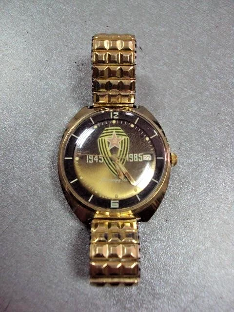 Rare Vintage USSR "Komandirskie" Watch 40 Years of Victory ВОВ заказ МО ссср - Image 1 of 4