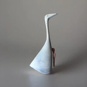 Escultura de mesa de metal de cigüeña pájaro japonés de los años 60 modernista vintage de mediados de siglo - Imagen 1 de 6