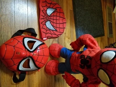 SPIDERMAN CAP, MASK and ISTY BISTY SPIDERMAN SINGING DOLL used without cases - Image 1 of 4