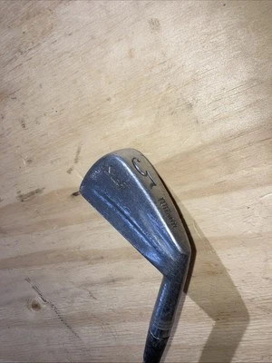 Wilson Staff 5 Iron - Image 1 of 4