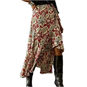 Anthropologie Größe Large Maeve burgunderrot Blumenmuster Rüschen High-Low Midirock - Bild 1 von 7