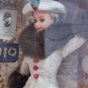 Muñeca Barbie roja Holiday Memories 1996 edición especial Hallmark nueva en caja - Imagen 1 de 8